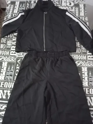 Conjunto deportivo mujer negro
