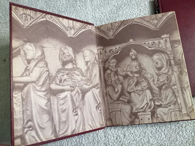 2 tomos sobre la figura de Jesucristo