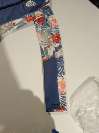 Bañador Decathlon niña talla 12