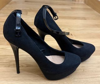 Zapatos de tacón negros fiesta