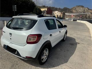 Dacia Sandero 2015