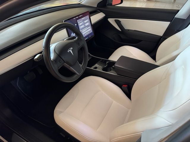 Tesla Model 3 2020