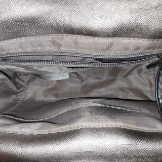 Borsetta argento con tracolla