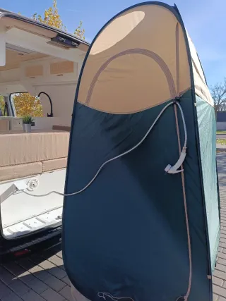 Furgoneta camperizada Ford Transit Custom Camper