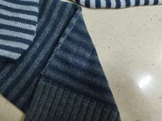 Bufanda y gorro a rayas