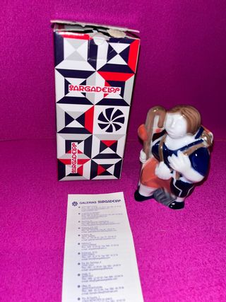 Figura decoración cerámica Sargadelos