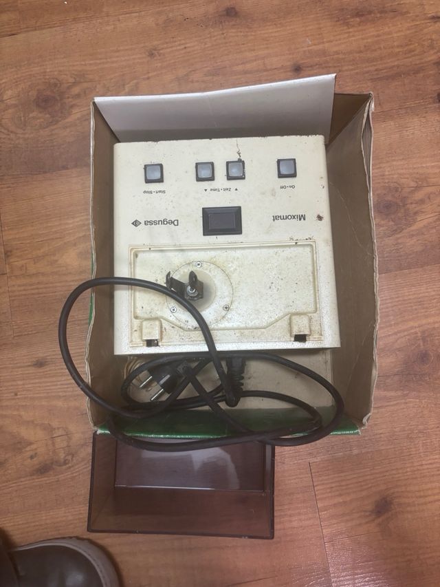 Vibrador de amalgama Mixomat Degussa