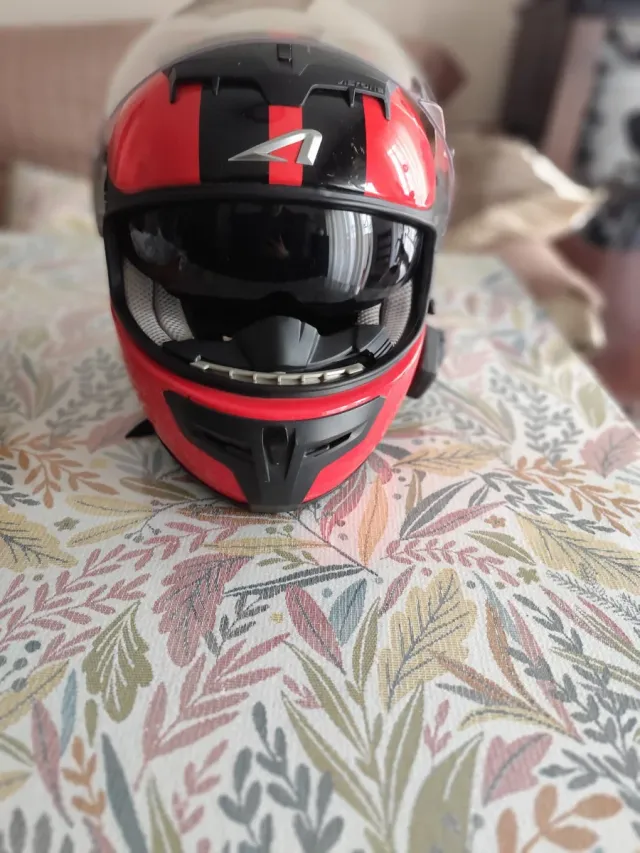 Casco Moto Astone con Intercomunicador Talla L