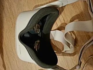 Oculus Quest 2 VR Headset y Controles