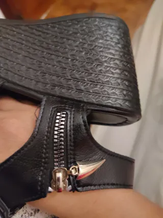 Sandalias de plataforma negras no pesa nada