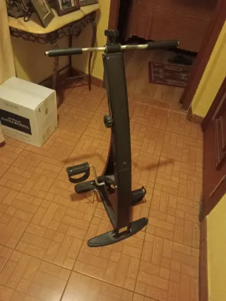 Máquina de pedales para ejercicio