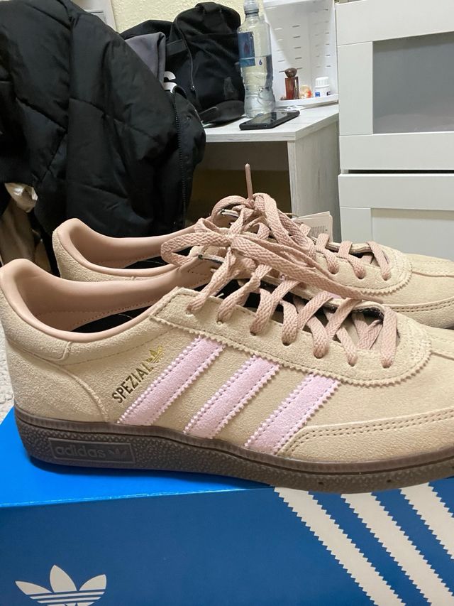 Adidas Spezial Beige y Rosa
