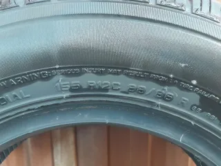 Neumático para remolque 12"