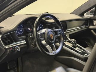 Porsche Panamera GTS Sport Turismo