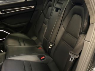 Porsche Panamera GTS Sport Turismo