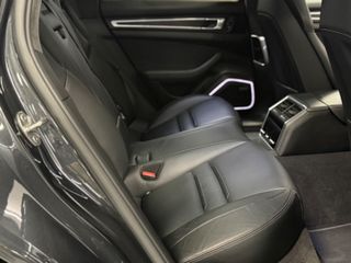 Porsche Panamera GTS Sport Turismo