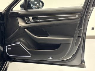 Porsche Panamera GTS Sport Turismo