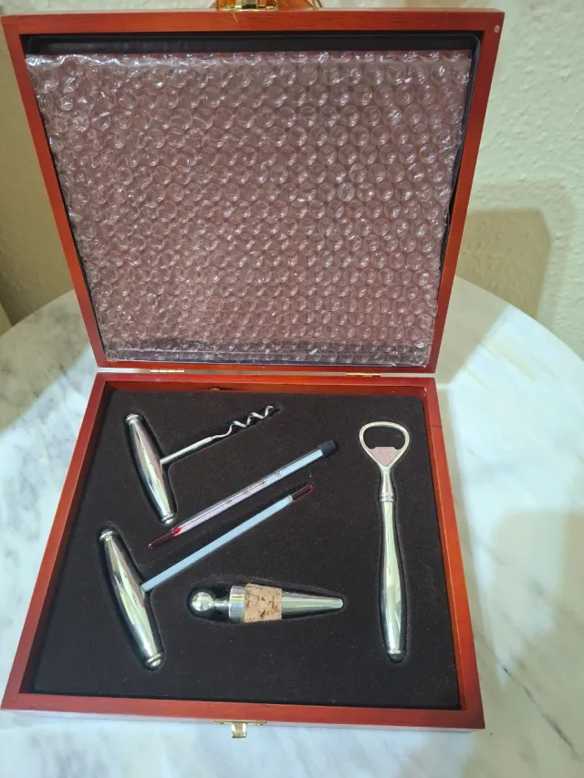 Set de accesorios para vino