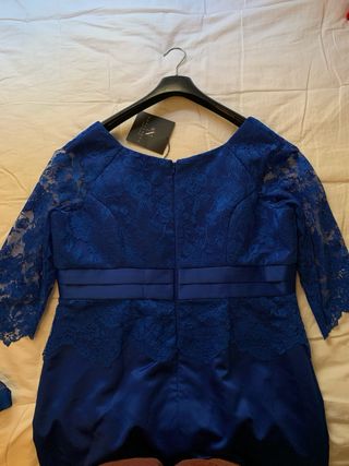 Vestido satén y encaje azul marino