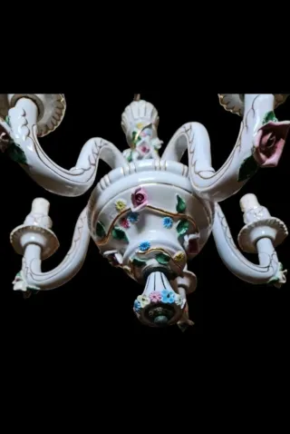 Lampadario ceramica e ottone decorato