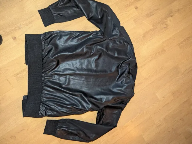 Chaqueta Ligera Zara Man negra Talla S