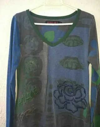 Camiseta Lulú floral manga larga