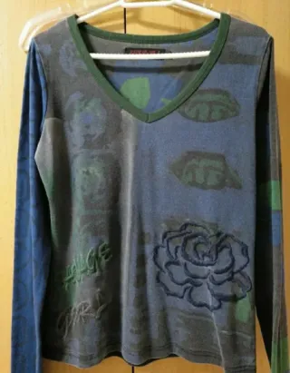 Camiseta Lulú floral manga larga