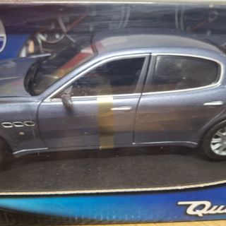 Maserati Quattroporte Hot Wheels 1:18