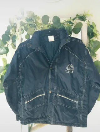 Cómodo impermeable infantil acolchado