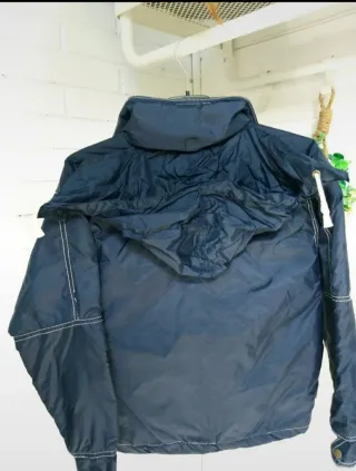 Cómodo impermeable infantil acolchado