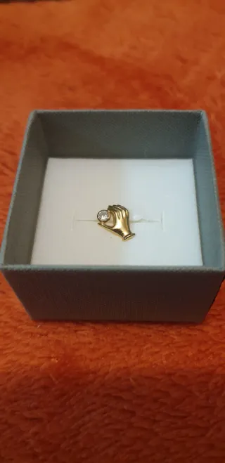 Pendiente niña oro 18k con circonita