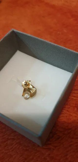 Pendiente niña oro 18k con circonita