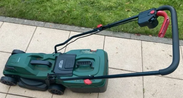 Cortacésped Eléctrico Verde