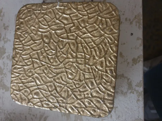 Cenicero cristal fondo papel oro