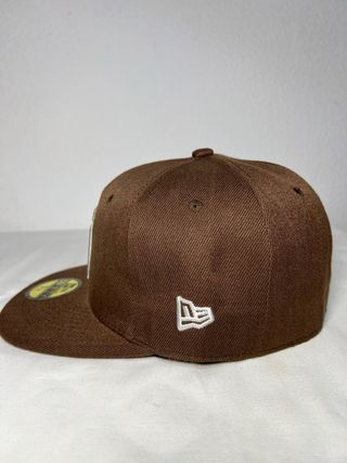 Gorra New Era 59FIFTY Café Talla 7 1/4