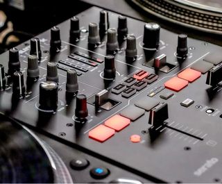 Mixer Numark Scratch Nero/Rosso