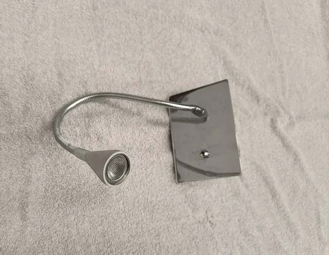 LUZ LED LECTURA INOX FLEXIBLE DE PARED
