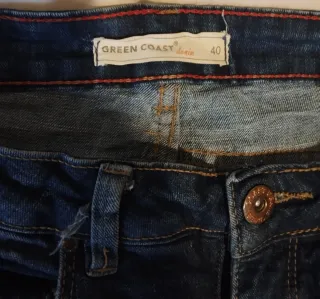 Pantalones vaqueros desgastados azules