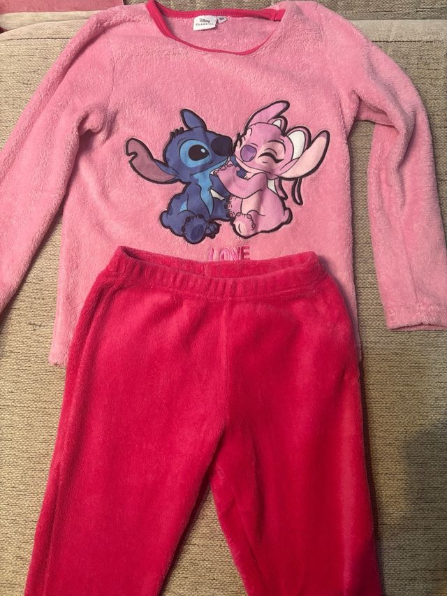 Pijama Stitch y Ángel Rosa.Talla 10 años