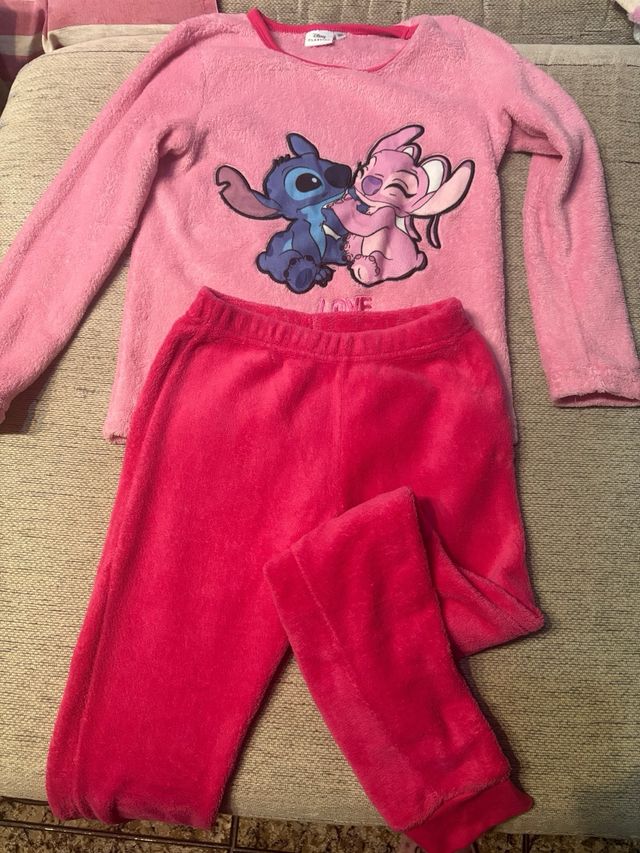 Pijama Stitch y Ángel Rosa.Talla 10 años