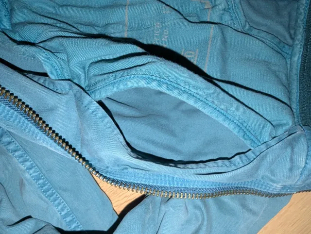 Chaqueta bomber verde desgastado CLOSED Talla L