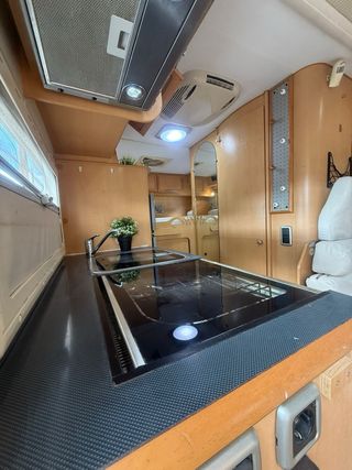 Autocaravana garaje xxl Doble Aire Neumática