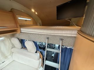 Autocaravana garaje xxl Doble Aire Neumática