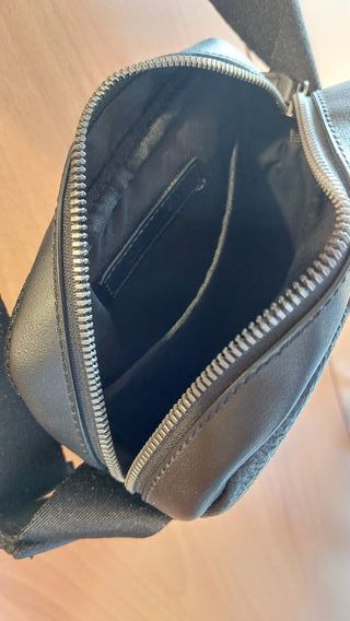 Borsa a tracolla uomo Calvin Klein nera