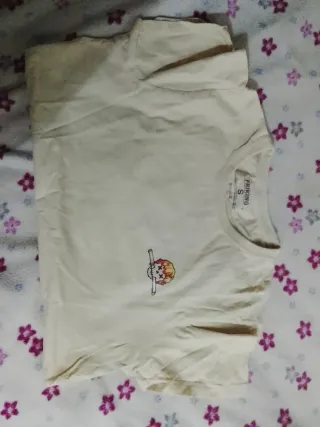 Camiseta Demon Slayer Beige