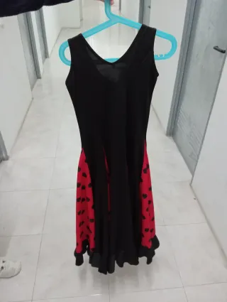 Vestido Flamenca Niña Negro y Rojo talla 8