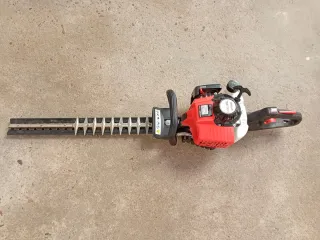 Cortasetos KURIL MHT600 casi nuevo