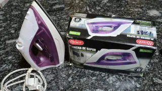 Plancha de Vapor Tiyset EL-2026D