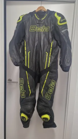 Mono de moto Bela (Talla 58)