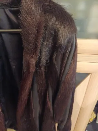 Chaquetón de cuero con pelo